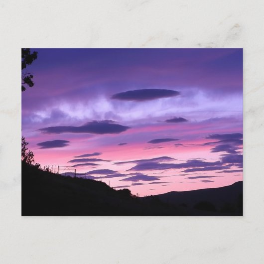 Carte Postale Invasion Alien Coucher du Soleil (Devant)