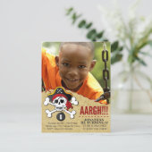 Carte Postale Invitation à une fête à thème pirate pour enfants (Debout devant)