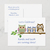 Carte Postale Invitation d'anniversaire de Owl Twin Boys (Devant / Derrière)