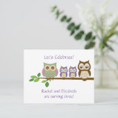 Carte Postale Invitation de fête d'anniversaire de Owl Twins (Debout devant)