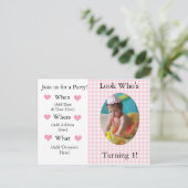 Carte Postale Invitation pour le 1er anniversaire d'une fille (Debout devant)