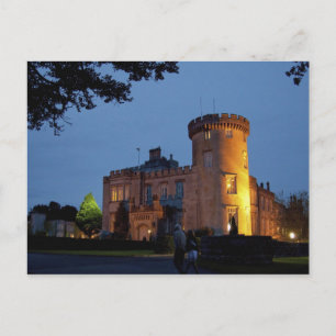 Carte Postale Irlande, le château de Dromoland éclairé au crépus