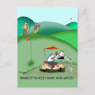 Carte Postale IRS Auditor dans un piège de sable de golf