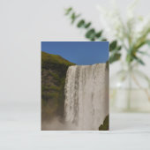 Carte postale Islande Skogafoss Waterfall (Debout devant)