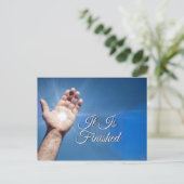 Carte Postale It Is Finished (Debout devant)