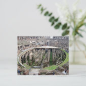 Carte Postale italie - colosseo (Debout devant)