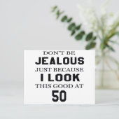 Carte Postale J'ai l'air si bon à 50 ans (Debout devant)