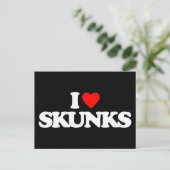 CARTE POSTALE J'AIME LES SKUNKS (Debout devant)