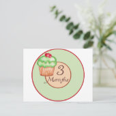 Carte Postale Jalon de 3 mois de cupcake (Debout devant)