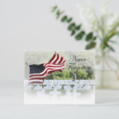 Carte Postale Jamais oublié - Jour commémoratif (Debout devant)