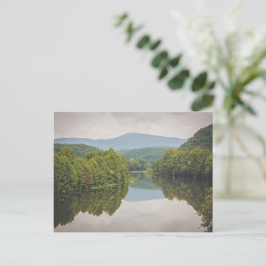 Carte Postale James (Debout devant)