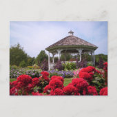 Carte Postale Jardin de fleurs rouges Gazebo, Mark Edward Wester (Devant)