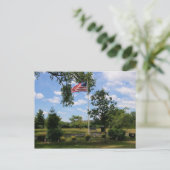 Carte Postale Jardin de mémorial de vétérans (Debout devant)