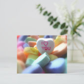 Carte Postale Je t'aime, en bonbon de coeur (Debout devant)