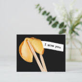 Carte Postale Je Vous Manque Fortune Cookie (Debout devant)