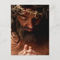 Jésus priant en utilisant la couronne des épines