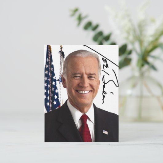 Carte postale Joe Biden Signature (Debout devant)