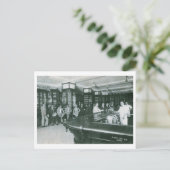 Carte Postale Joe's Bar, La Havane, Cuba (Debout devant)