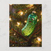 Carte Postale Joli Pickle de Noël dans un arbre (Devant)