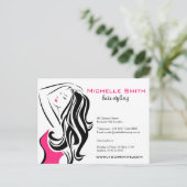 Carte Postale Jolie fille avec cheveux ondulés Marque de coiffur (Debout devant)