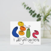Carte Postale Jouer avec les bactéries (Debout devant)