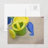 Carte Postale Jouets sur la plage (Devant / Derrière)