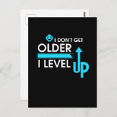 Carte Postale Joueur Je ne vieillis pas, je monte de niveau (Devant / Derrière)