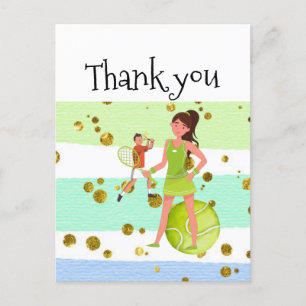 Carte Postale Joueuse de tennis tient raquette et balle