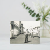 CARTE POSTALE JOUR DU LAVE #39 (Debout devant)