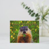 Carte Postale Joyeuse Journée de la marmotte Mangeant la fleur (Debout devant)