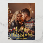 Carte postale Joyeux Joyeux Script<br><div class="desc">Carte postale élégante et moderne avec un texte en or "joyeux noël" et votre photo.</div>