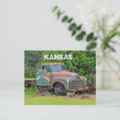 Carte postale Kansas Old Farm Equipment (Debout devant)