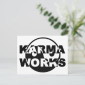 Carte Postale Karma Works (Debout devant)