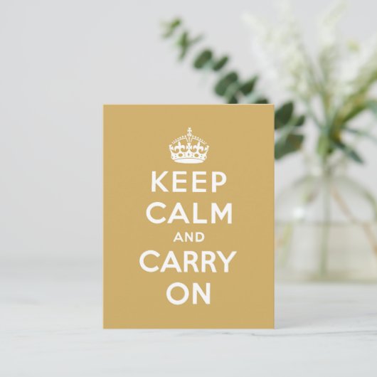 Carte Postale keep calm and carry on original (Debout devant)