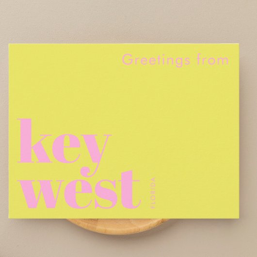 Carte Postale Key West Floride typographique jaune 