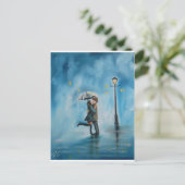 CARTE POSTALE KISSING COUPLE UMBRELLA (Debout devant)