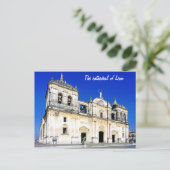 Carte Postale La cathédrale de Léon (Debout devant)