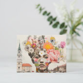 Carte Postale La Dame Collage Fleurs et Bâtiments (Debout devant)