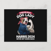 Carte Postale La Dame des Chiens Sans Enfants Vote Kamala Electi (Devant)
