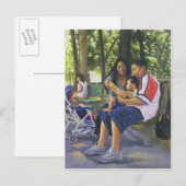 Carte Postale La famille dans le parc 1999 (Devant / Derrière)