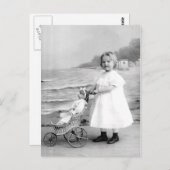 Carte Postale La fille du début des années 1900 avec sa poupée (Devant / Derrière)