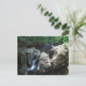 Carte Postale La gorge de Bingham Falls Vermont (Debout devant)