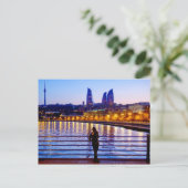 Carte Postale La jetée de Bakou (Debout devant)