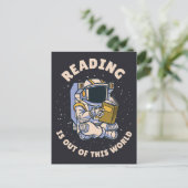 Carte Postale La lecture est hors de ce monde (Debout devant)
