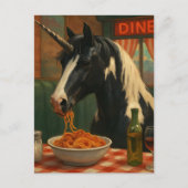 Carte Postale La licorne pie dans un diner mangeant des spaghett (Devant)