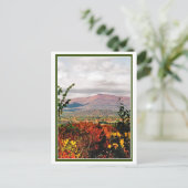 Carte Postale La montagne d'automne (Debout devant)
