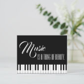 Carte Postale La Musique Est Une Chose De Beauté (Debout devant)