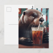 Carte Postale La Otter boit un thé glacé dans un café (Devant / Derrière)