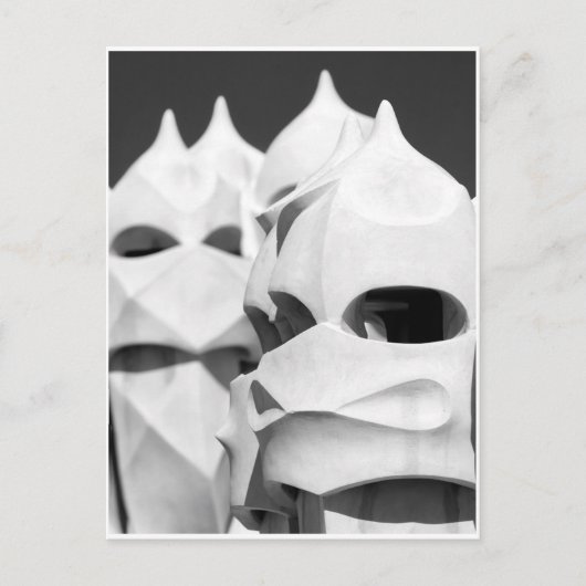 Carte Postale La Pedrera Chimneys (Devant)
