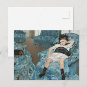 Carte Postale La petite fille en bleu dans un fauteuil avec un c